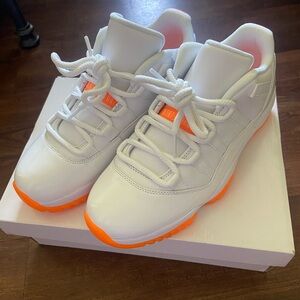 Jordan 11 low citrus
